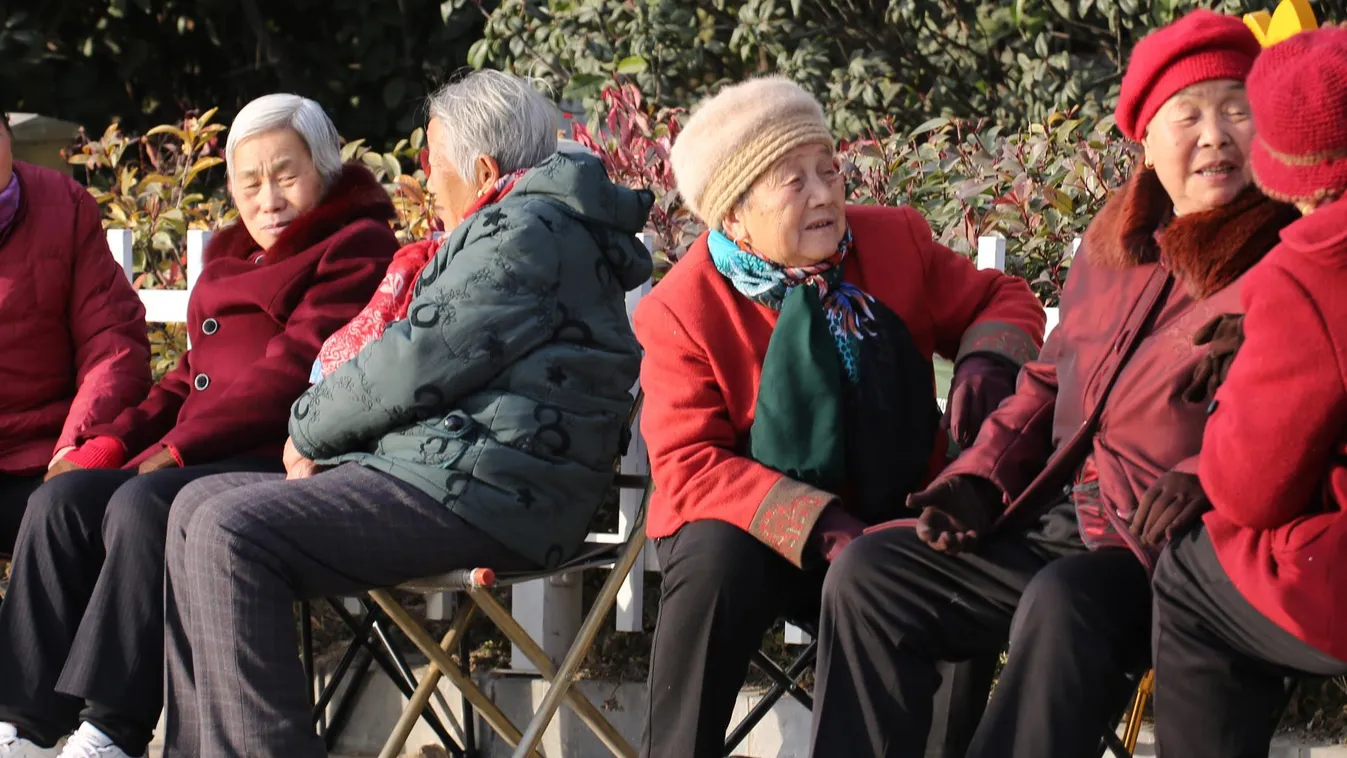 Xi Jinping says China should invest more in the elderly China Chinese elderly old people senior SQUARE FORMAT 