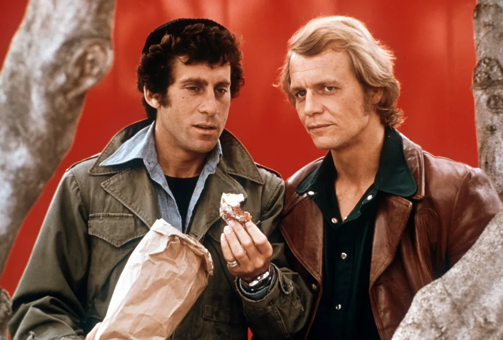 The original 'Starsky & Hutch' ACE Arts-Culture-Entertainment TELEVISION UNITED_STATES:USA GESTURE group movie_scene series starsky_and_hutch HORIZONTAL 