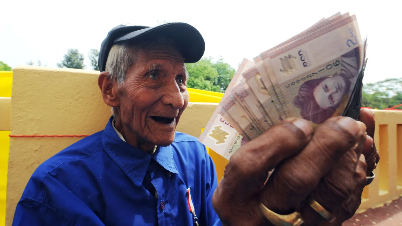 boldog százévesek, Domingo Medina 