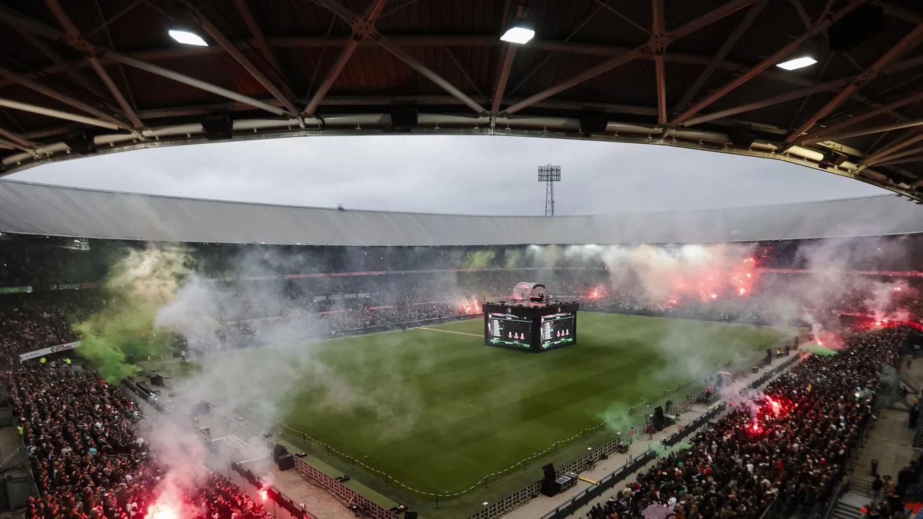 party Rotterdam stadion viewing league Scherm Europa evenement wedstrijd menigte Optreden Europees Rook Europese as Arena finale schermen beker FEYENOORD Kuip Albanie kampioenswedstrijd Tirana groep mensen sportlocatie muziekpodium Grote groep mensen Kuns