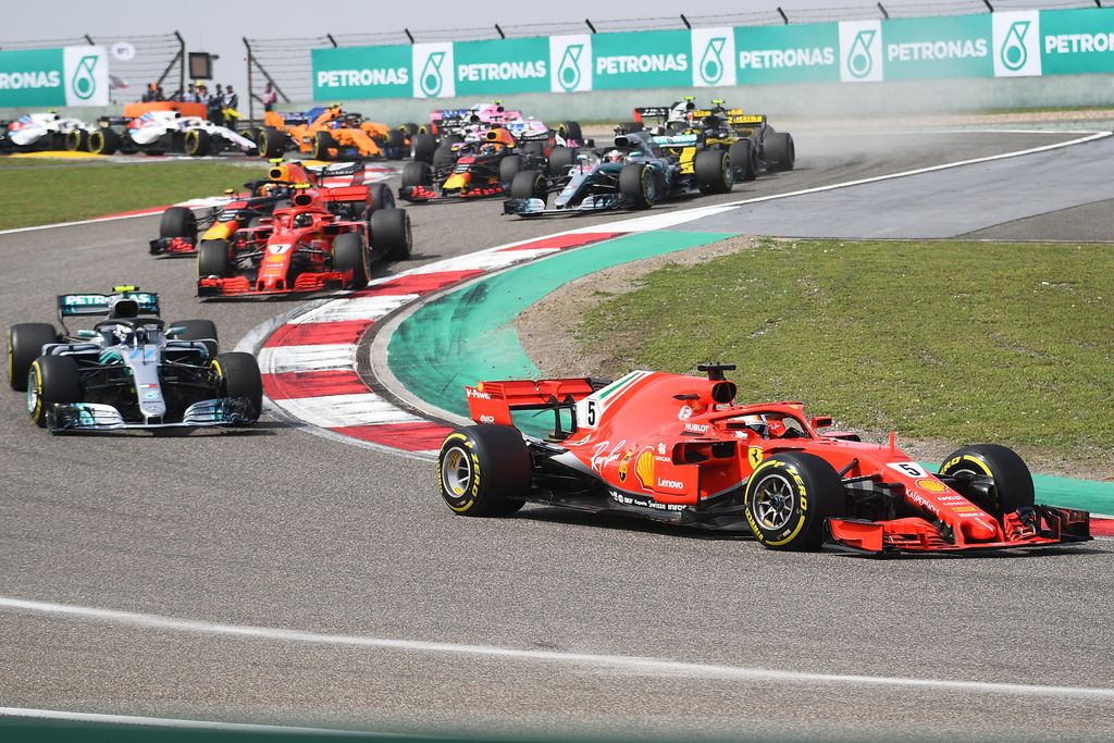 A Forma-1-es Kínai Nagydíj, rajt, Sebastian Vettel, Ferrari 