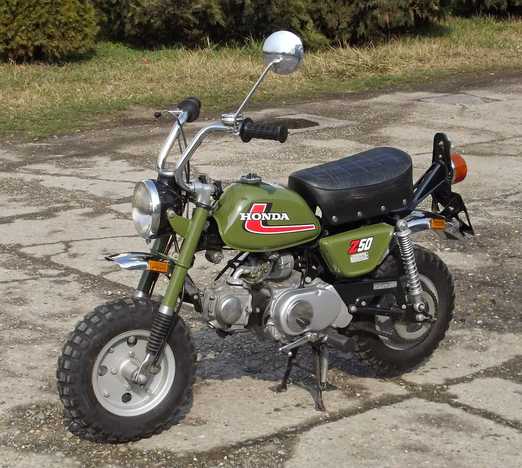 Honda Z50J Monkey (1976) veteránteszt 