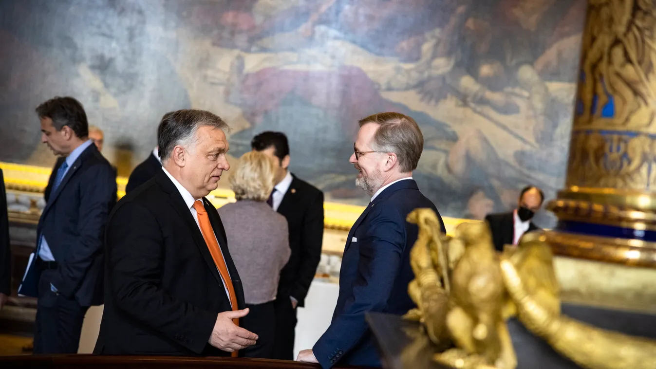 Ukrajnai háború - Orbán Viktor az uniós állam- és kormányfők rendkívüli csúcstalálkozóján ORBÁN Viktor; FIALA, Petr 
