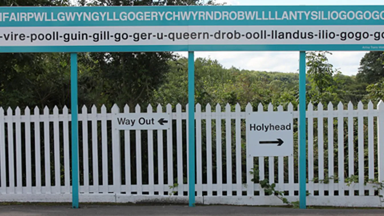 A leghosszabb nevű brit település, Llanfairpwllgwyngyllgogerychwyrndrobwllllantysiliogogogoch, Wales, Kisgyörgy Éva
