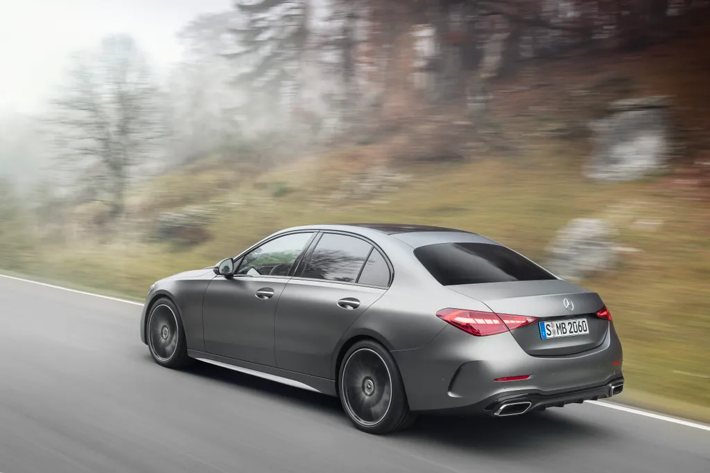 Mercedes-Benz C-osztály 2021

Mercedes-Benz C-Class, 2021 as of 02 02 - 2021 Mercedes-Benz Cars C-Class Daimler Global MediaSite The new Mercedes-Benz C-Class: Saloon and Estate: This is how inspiring the comfort zone can be Sedan MediaSite Brands & Produ