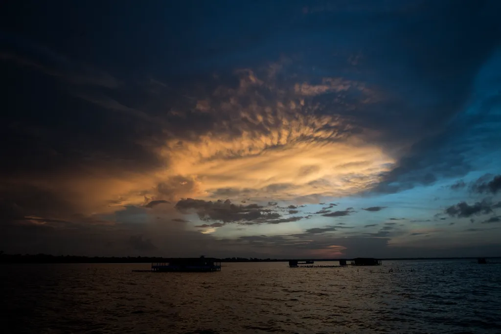 Catatumbói villámlás, Maracaibo-tó 