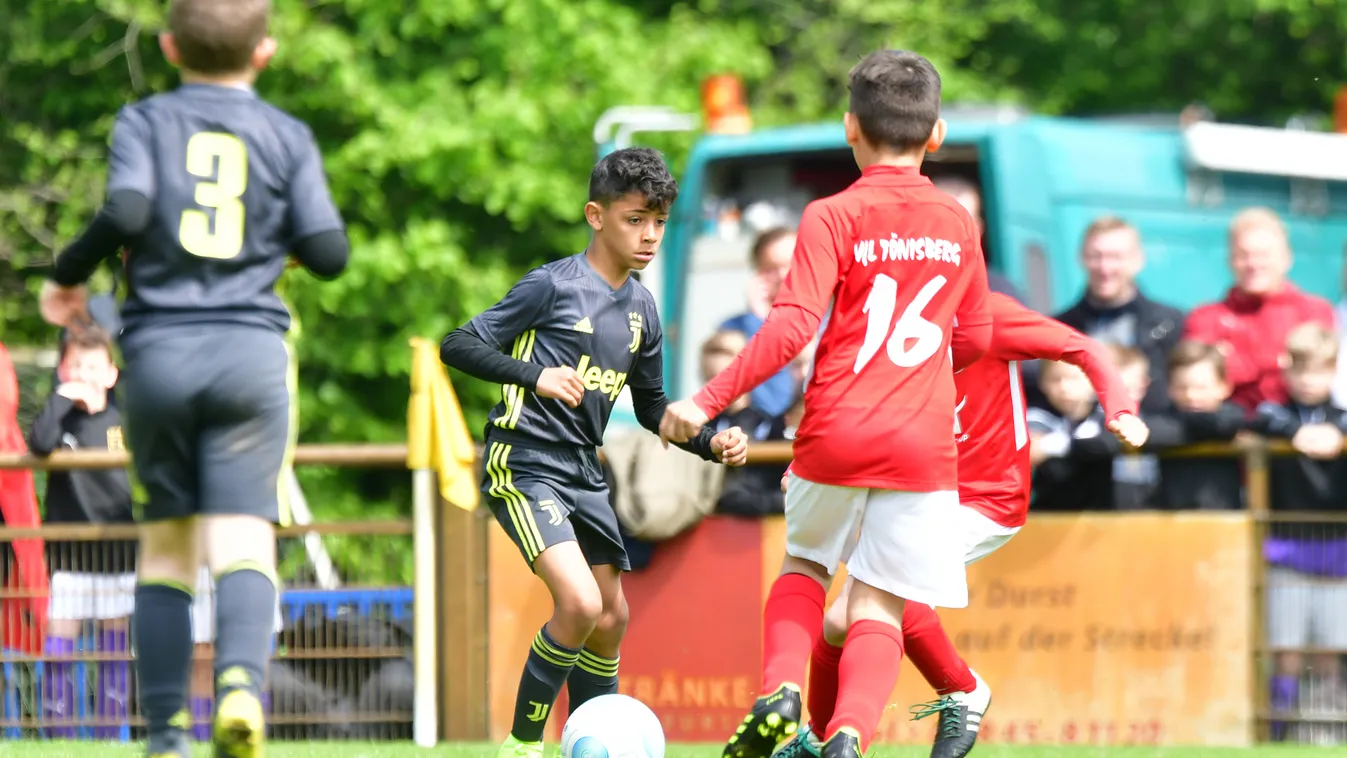 Cristiano Ronaldo Jr. Sports soccer Children 