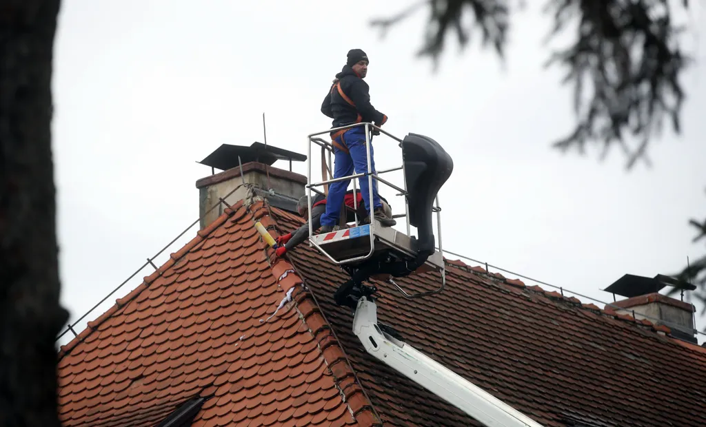 Horvátország, földrengés 2020.12.29. 
 Two earthquakes hit central Croatia Disaster,earthquake,photography,Quake 