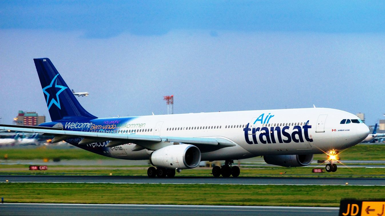 Air Transat Airbus A330-300 