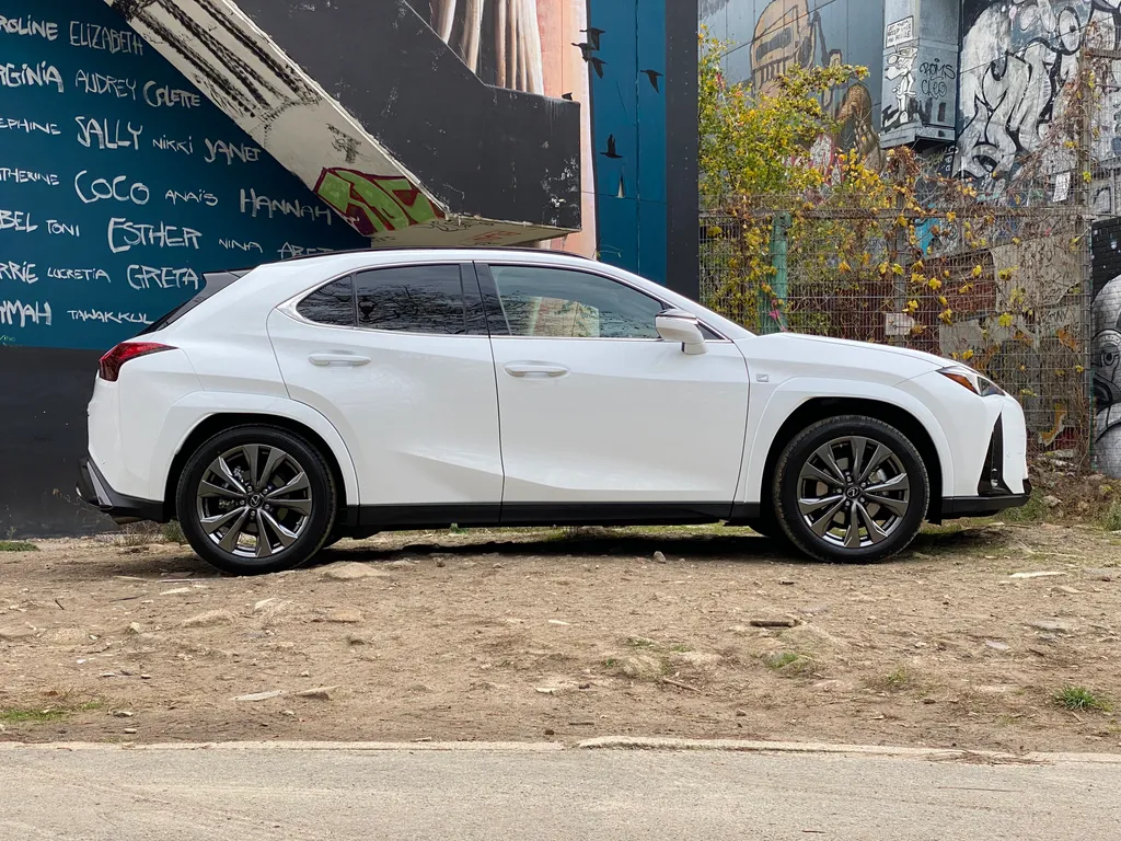 Lexus UX 250h facelift (2022) 