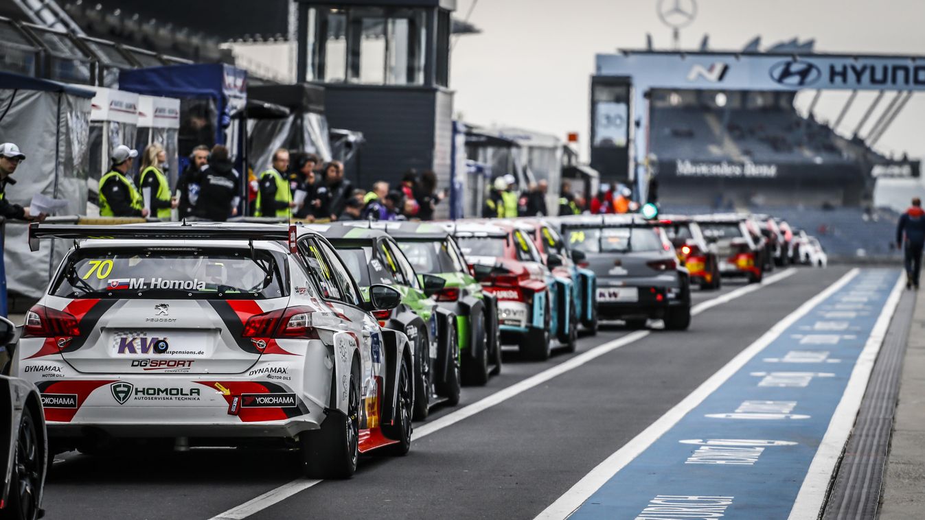 AUTO - WTCR NURBURGING 2018 allemagne auto championnat du monde circuit course europe fia motorsport tourisme wtcr cup pit lane during the 2018 FIA WTCR World Touring Car cup of Nurburgring, Germany from May 10 to 12 - Photo Francois Flamand / DPPI 