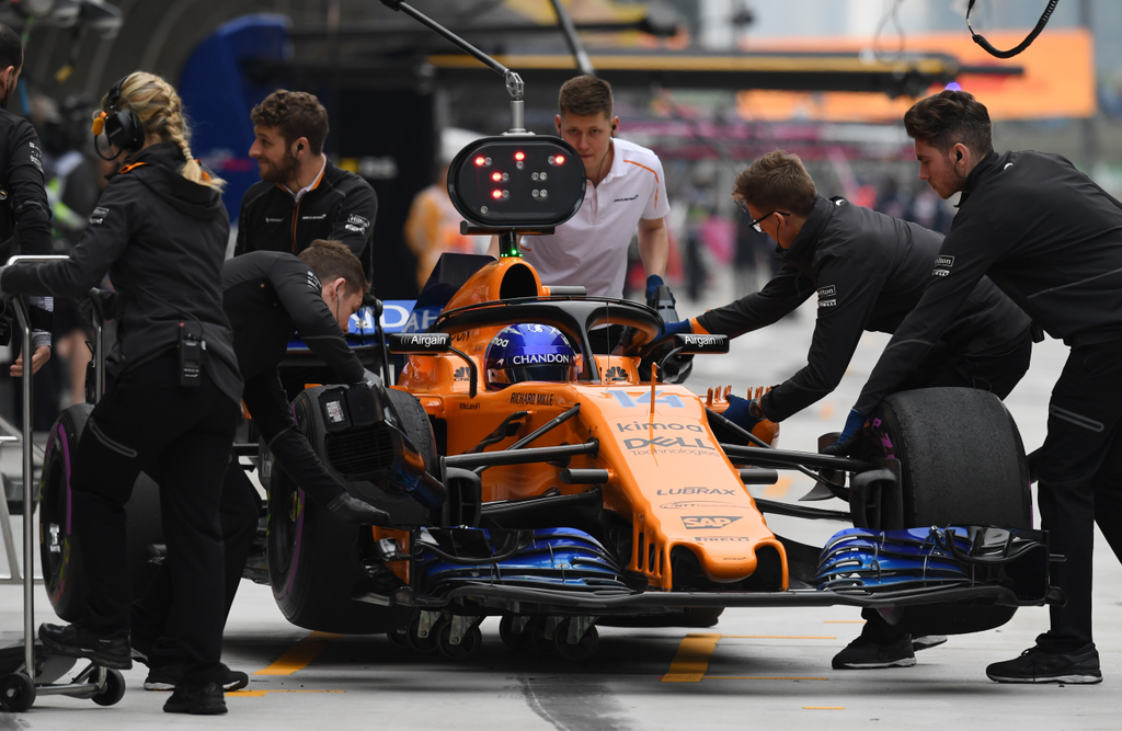 A Forma-1-es Kínai Nagydíj szombati napja, Fernando Alonso, McLaren Racing 