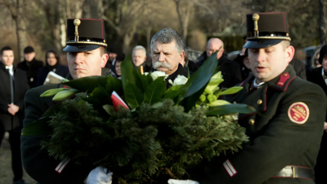 KÖVÉR László; SZABAD György 