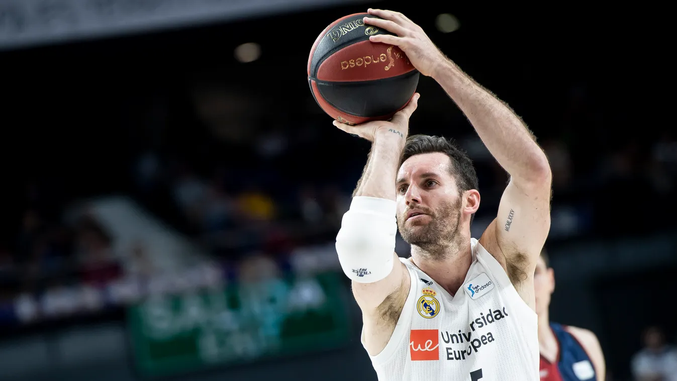 Real Madrid v Baskonia - Liga Endesa Real Madrid Kirolbet Baskonia Baskonia Baloncesto Basket BASKETBALL Deporte SPORT ACB Liga Endesa Rudy Fernandez Sports Basketball player Basketball moves CHAMPIONSHIP Team sport BALL GAME PLAYER SPORTS EQUIPMENT TOURN