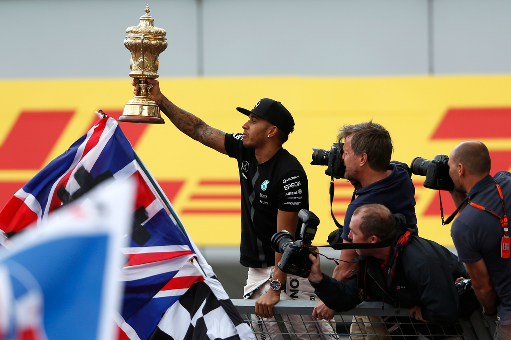 Forma-1, Lewis Hamilton, Mercedes, Brit Nagydíj 2015 