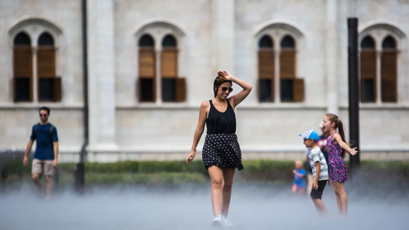 Hőség Meleg Nyár budapest Kossuth tér Hőség Budapesten - Kossuth tér 