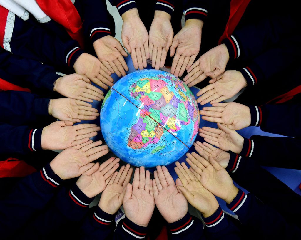 Handan students celebrate World Earth Day HANDAN STUDENT WORLD EARTH DAY HEBEI Horizontal A Föld napja a világban 