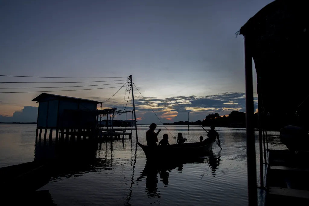 Catatumbói villámlás, Maracaibo-tó 