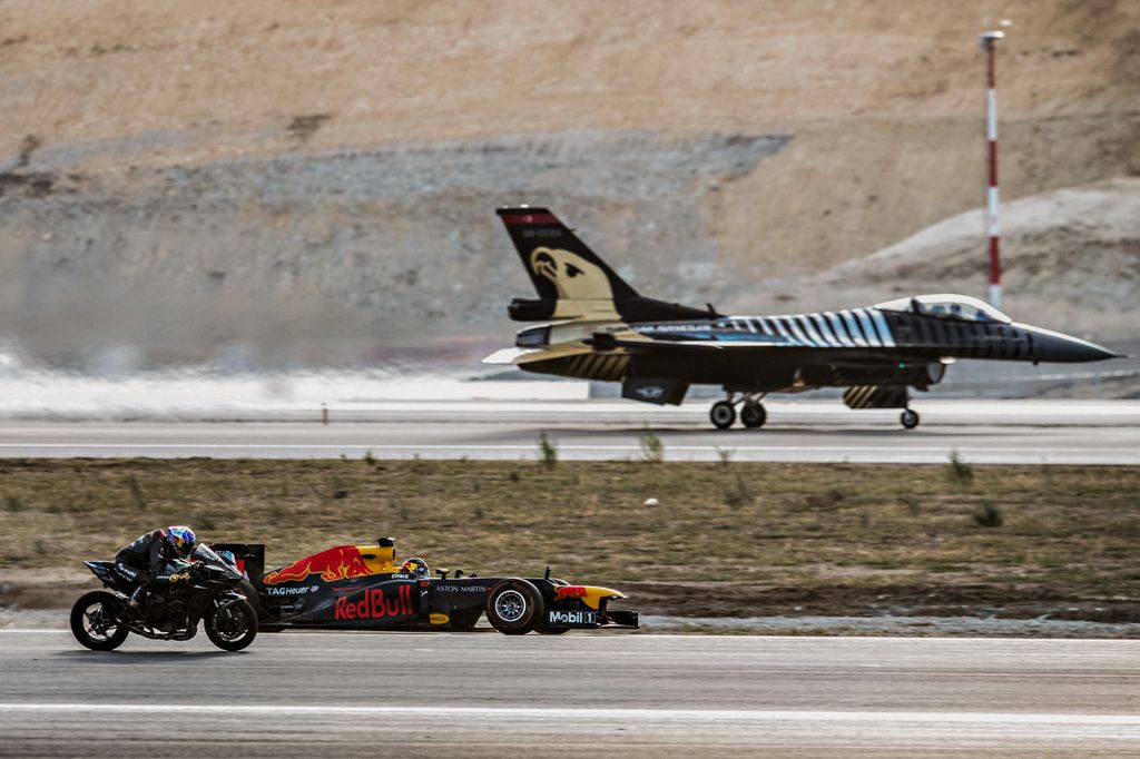 Forma-1, Patrick Friesacher, Red Bull Racing 