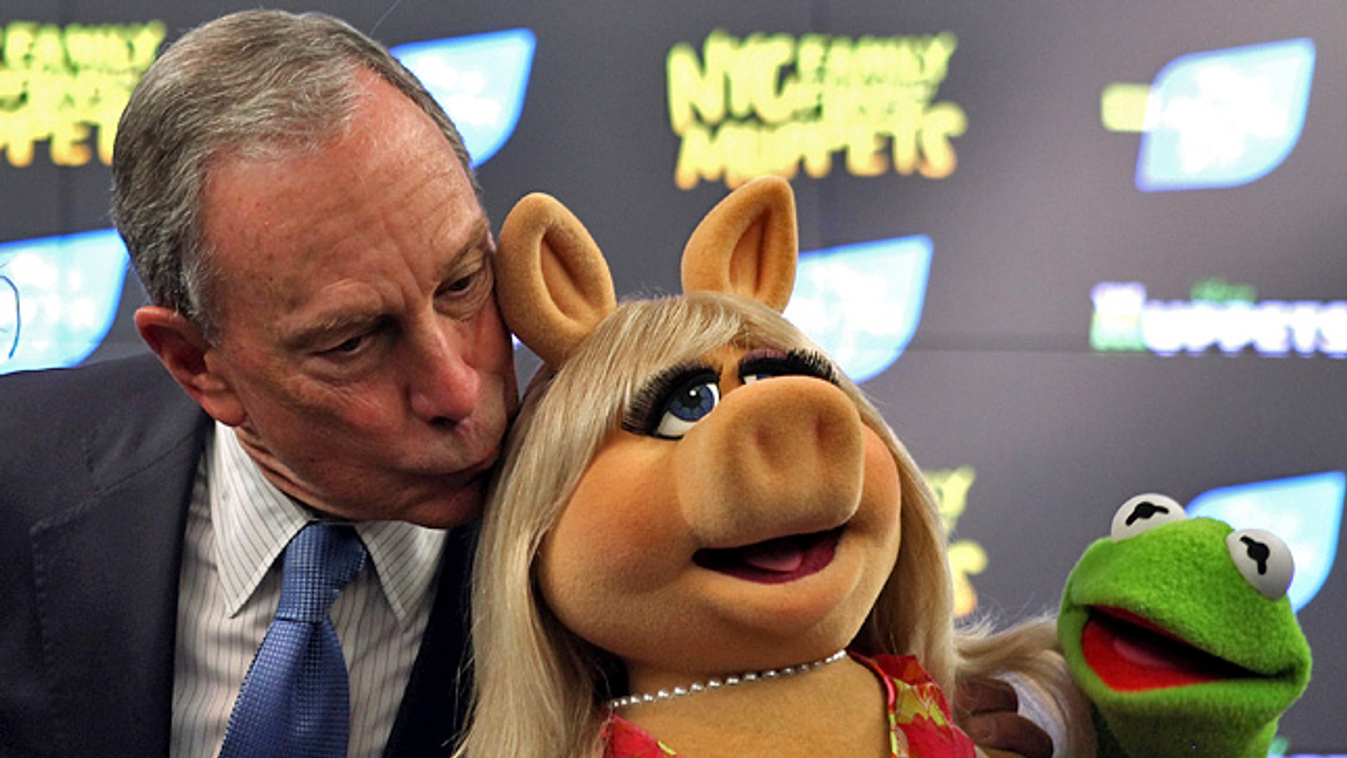 Michael Bloomberg New York polgármestere a hölgybarát, Miss Röfi, Muppets 