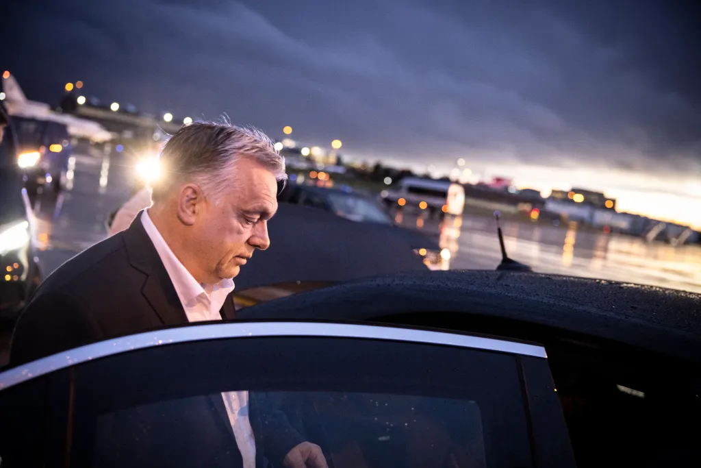 ORBÁN Viktor Orosz hadművelet - Rendkívüli EU-csúcs, orosz-ukrán válság,  Ukrán válság, 2022. Ukrajna 