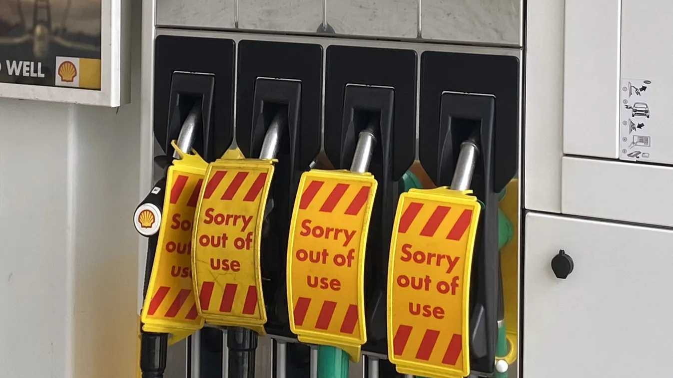 Britain Fuel Supplies Shortage station gas Horizontal 