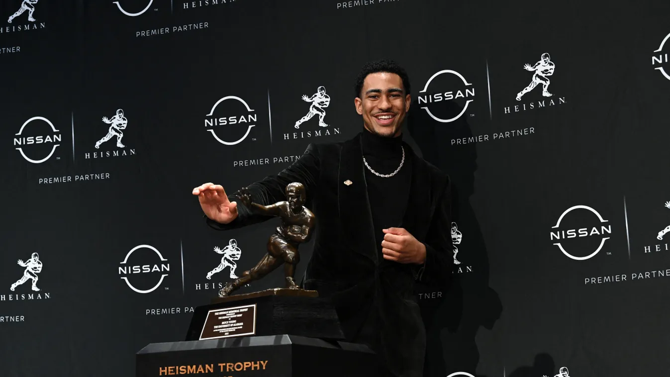 87th Heisman Trophy Media Availability GettyImageRank2 Color Image ncaa college football Horizontal SPORT AMERICAN FOOTBALL 