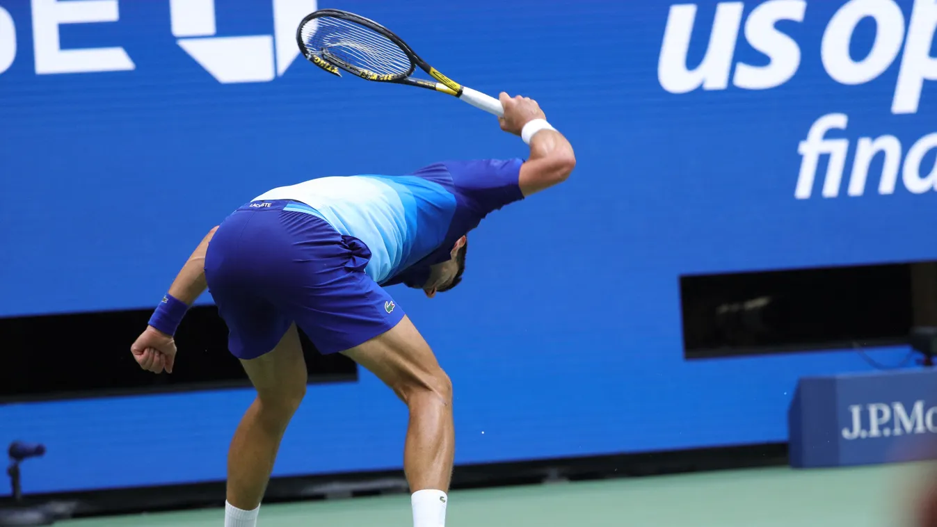 tennis TOPSHOTS Horizontal FINAL FLUSHING MEADOW TENNIS TOURNAMENT ANGRY TENNIS RACKET, Novak Djokovic, ütő 