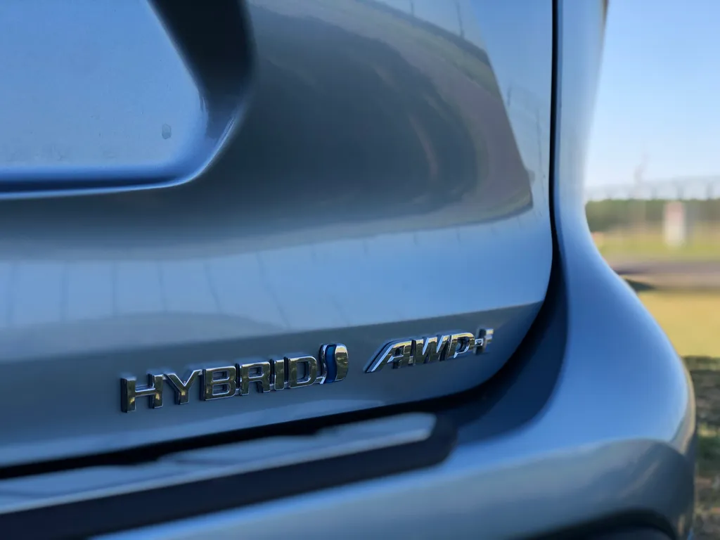 Toyota Highlander 2,5 Hybrid Executive teszt (2021) 