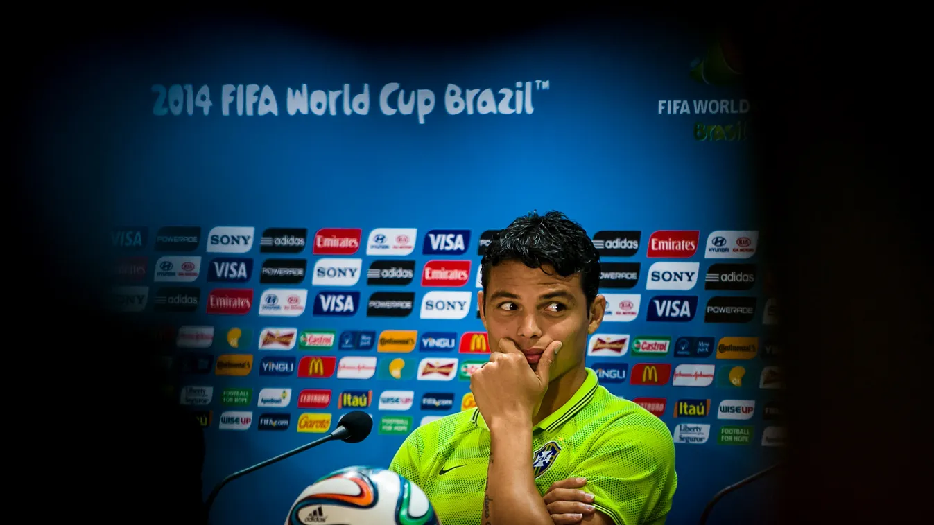 Brazília, sajtótájékoztató, Thiago Silva, 