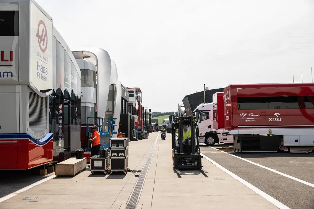 Hungaroring, 2021, sajtótájékoztató, bejárás, trófea, trófeák, bemutató, Gyulay Zsolt, Dr. Simon Attila, Dr. Csató Gábor 