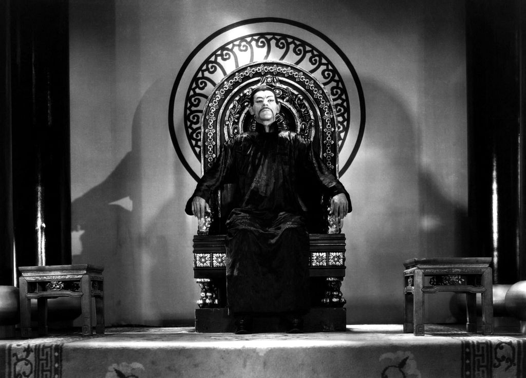 The mask of Fu Manchu Cinema patterns power Horizontal ARMCHAIR THRONE 