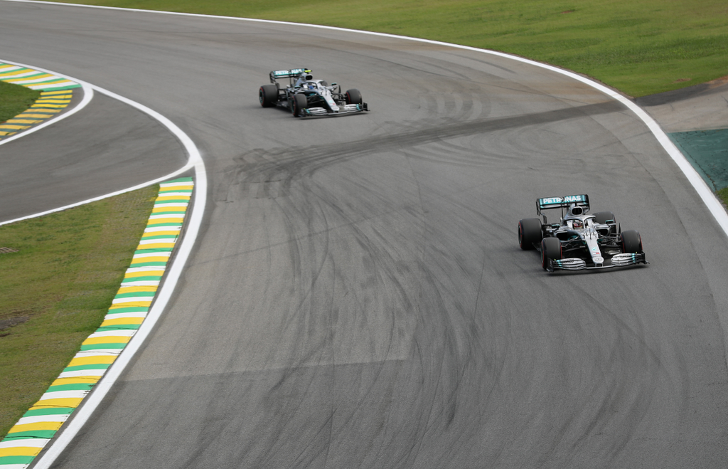 Forma-1, Brazil Nagydíj, időmérő, Hamilton, Mercedes, Bottas 
