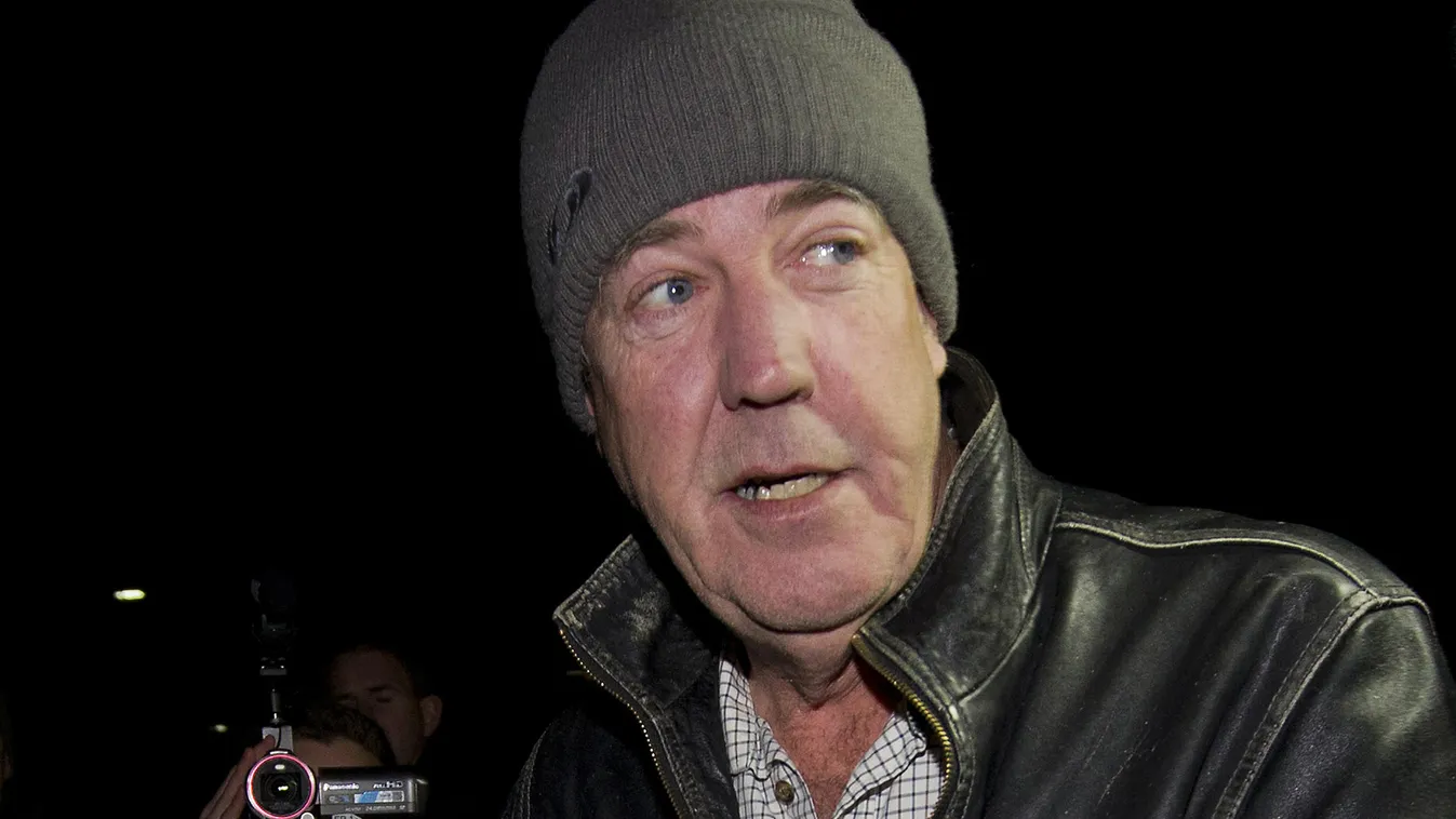 News, Bántalmazás miatt rúgták ki Jeremy Clarkson sztárműsorvezetőt 