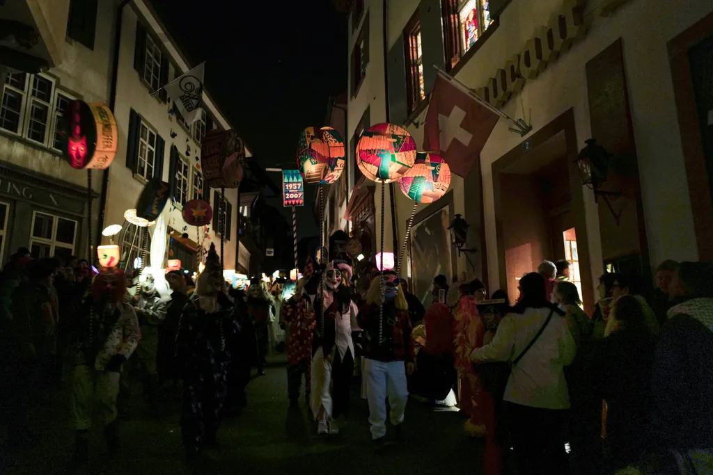 Télfelejtő ünnep lámpásokkal - ilyen a farsang Svájcban, galéria, 2022 