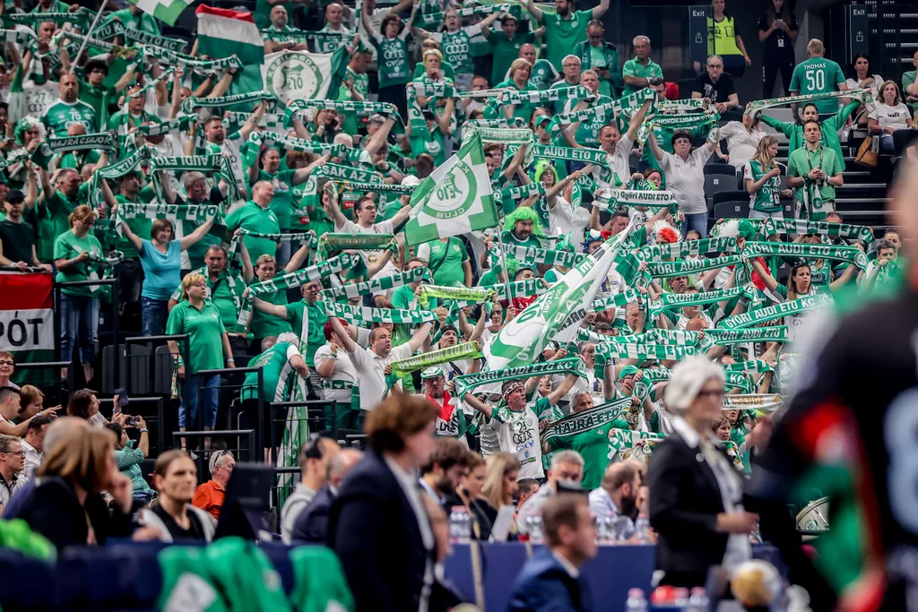 női kézilabda BL Final Four Budapest, MVM Dome, női kézilabda, Bajnokok Ligája négyes döntő, 2023, EHF FINAL4 WOMEN 2023, Győr, győri szurkolók, Győri Audi ETO KC–Vipers Kristiansand, 