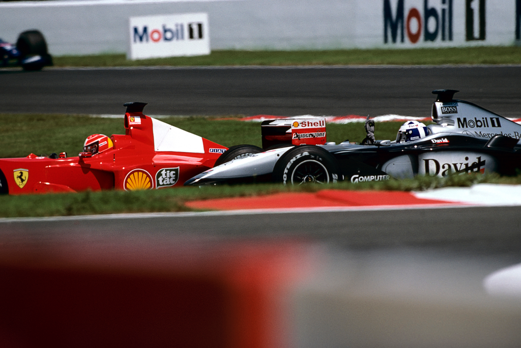 Forma-1, David Coulthard, McLaren-Mercedes, Michael Schumacher, Ferrari, Francia Nagydíj, 2000 