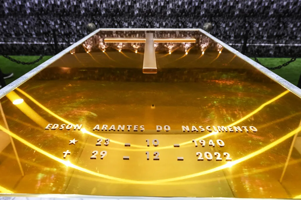 Pelé, mauzóleum, Santos, Brazília, galéria, 2023 