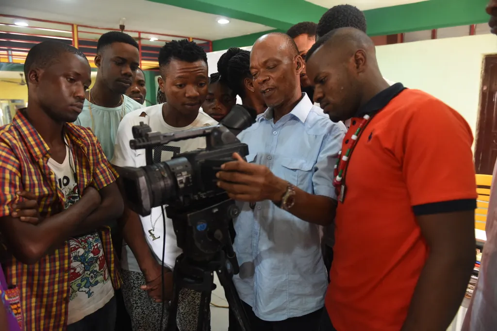 afrika, filmgyártás, filmezés, Nollywood 