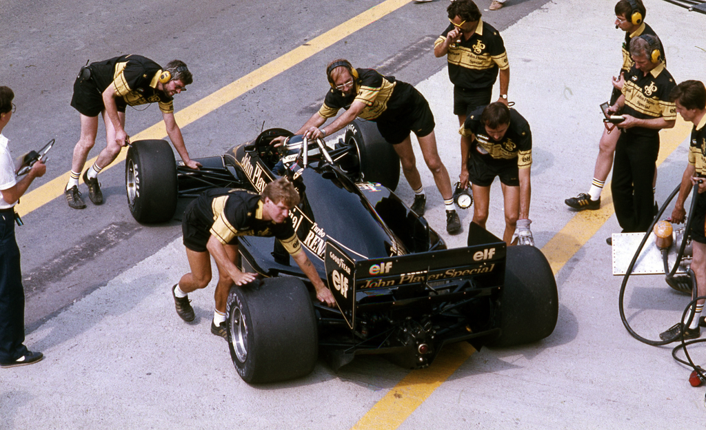 1. Magyar Nagydíj, Johnny Dumfries, Lotus-Renault 