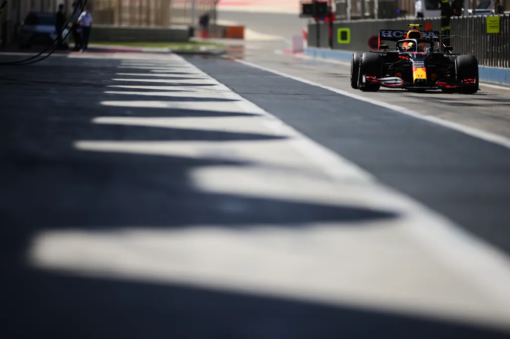 Forma-1, Sergio Pérez, Red Bull, Bahrein teszt 3. nap 