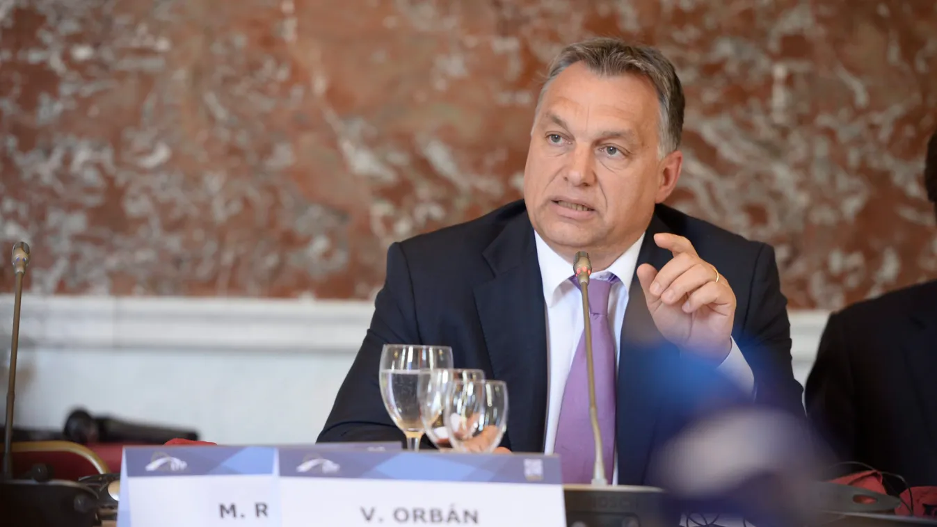 Orbán Viktor Brüsszel, 2015. június 25.
Az Európai Néppárt által közreadott képen Orbán Viktor miniszterelnök a konzervatív Európai Néppárt, az EPP csúcsértekezletén, amelyet az Európai Unió brüsszeli csúcstalálkozója előtt tartanak 2015. június 25-én. (M