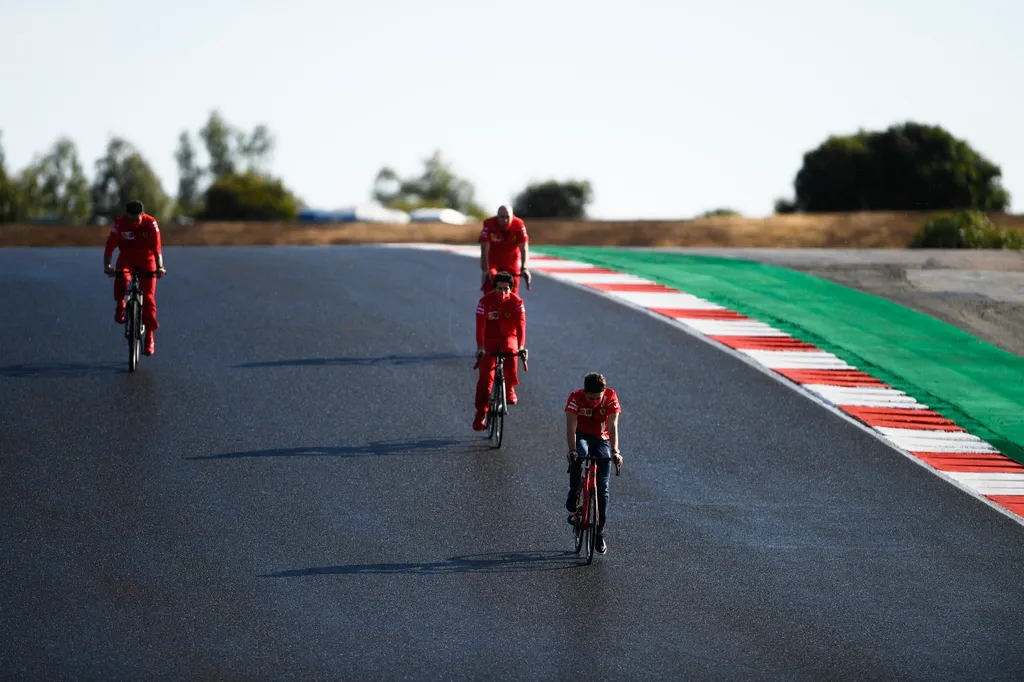 Forma-1, Portugál Nagydíj, csütörtök, Charles Leclerc, Ferrari 