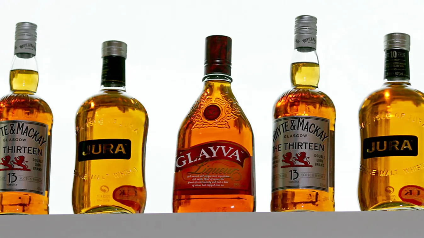 whisky, A skót Whyte and Mackay whisky gyár termékei.