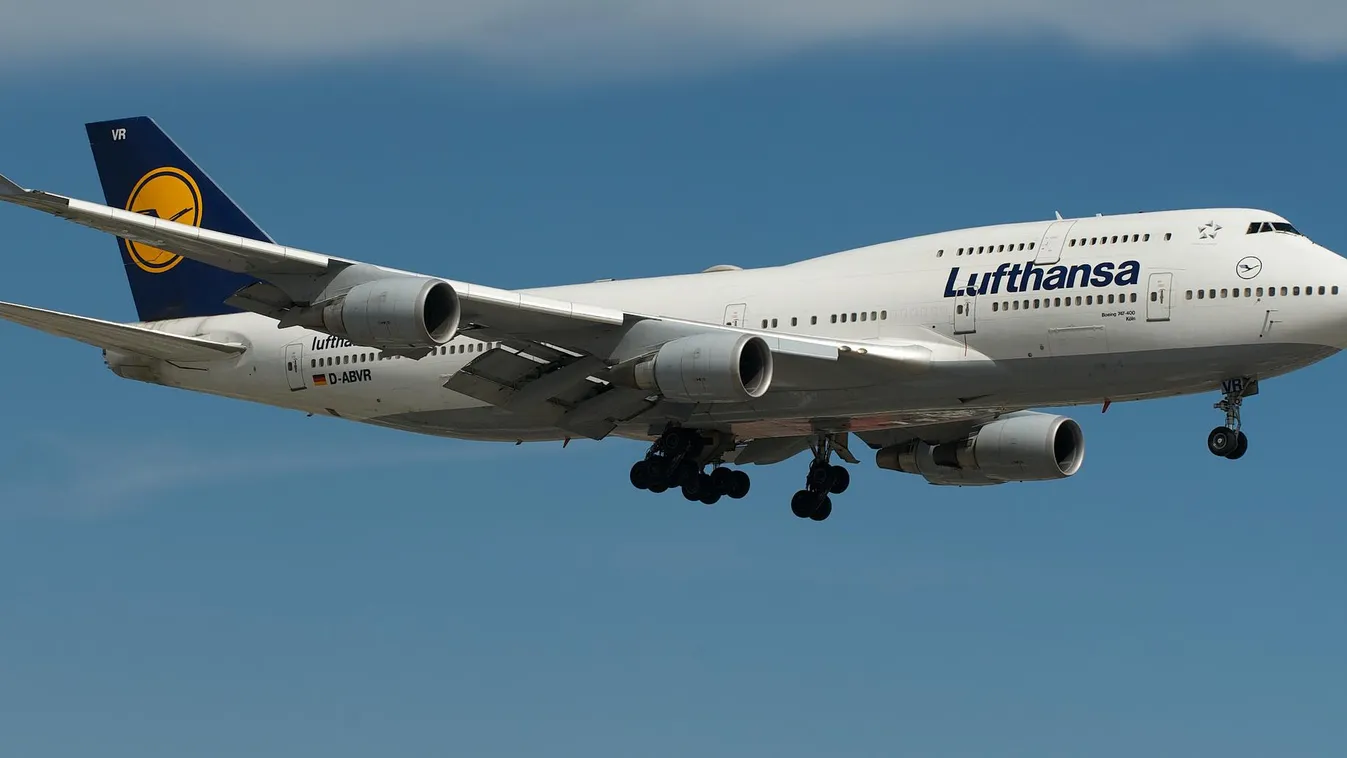 Lufthansa Boeing 747 