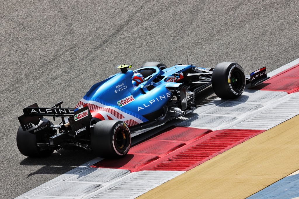 Forma-1, Esteban Ocon, Alpine F1 Team, Bahrein teszt 1. nap 
