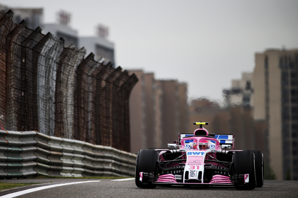 A Forma-1-es Kínai Nagydíj pénteki napja, Esteban Ocon, Force India 