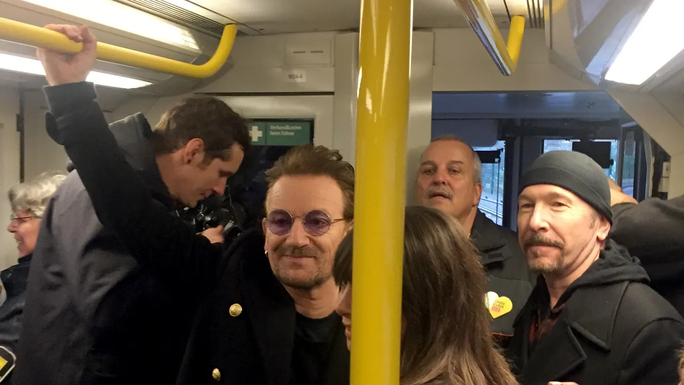 U2 takes the U2 - Irish rockers play at Berlin underground Bono David Howell Evans 