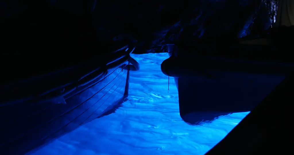 Italy, Capri, Kék barlang 
