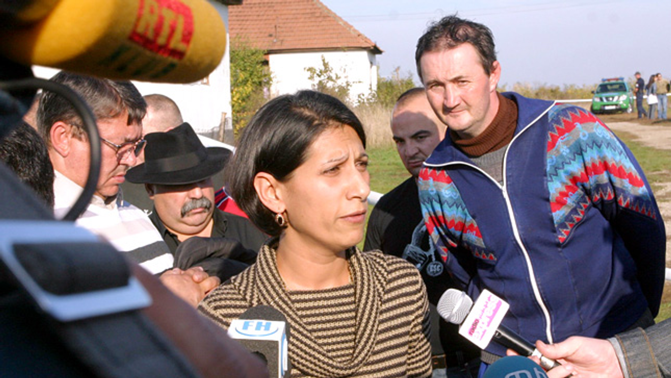 Mohácsi Viktória, menedékjogot kért Kanadában, a kép 2008-ban készült, Nagycsécs sajtótájékoztató a roma gyilkosságok kapcsán 